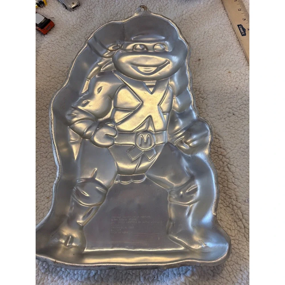 Wilton TMNT Michelangelo Cake Pan‎ 1989 Vintage Ninja Turtles Aluminum 2105-3075